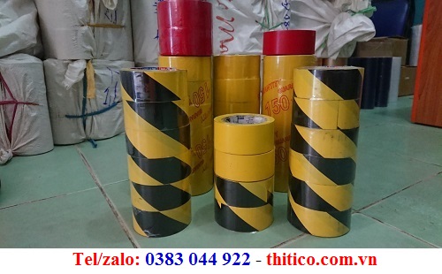 BĂNG KEO DÁN NỀN SỌC VÀNG ĐEN 4F8*25M, 6 CUỘN/CÂY