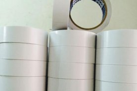 BĂNG KEO HAI MẶT DẦU TRẮNG 18YARD*4F8 GIÁ RẺ